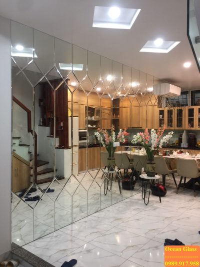 Gương dán tường, gương trang trí, gương ghép , gương bỉ, gương ocean glass, gương dán tường bàn ăn, gương bàn ăn, gương phòng khách